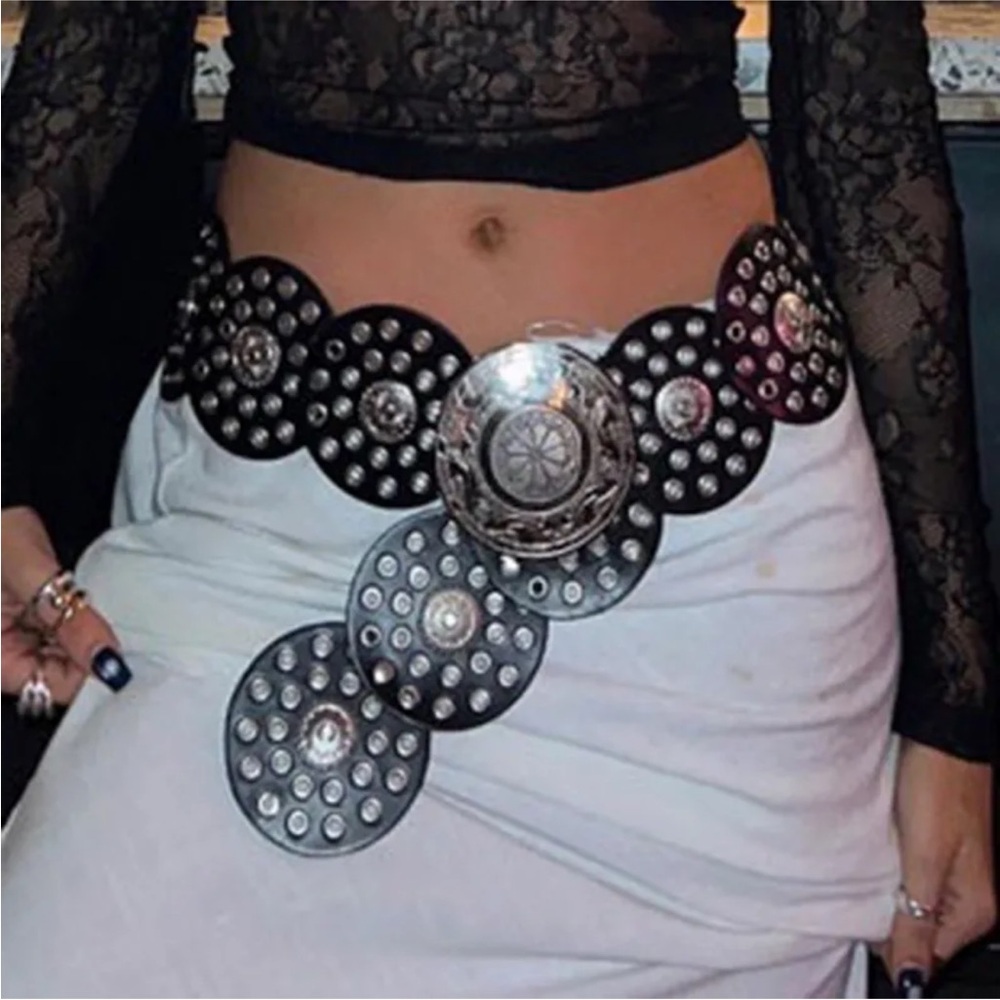 Fashion Vintage Round Foldable Wide Belt adjustable to 41 inches ( 105 cm)